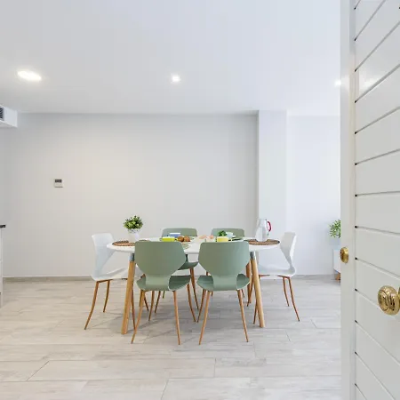 2a 50m Apartment *