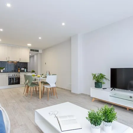 2a 50m Apartment *
